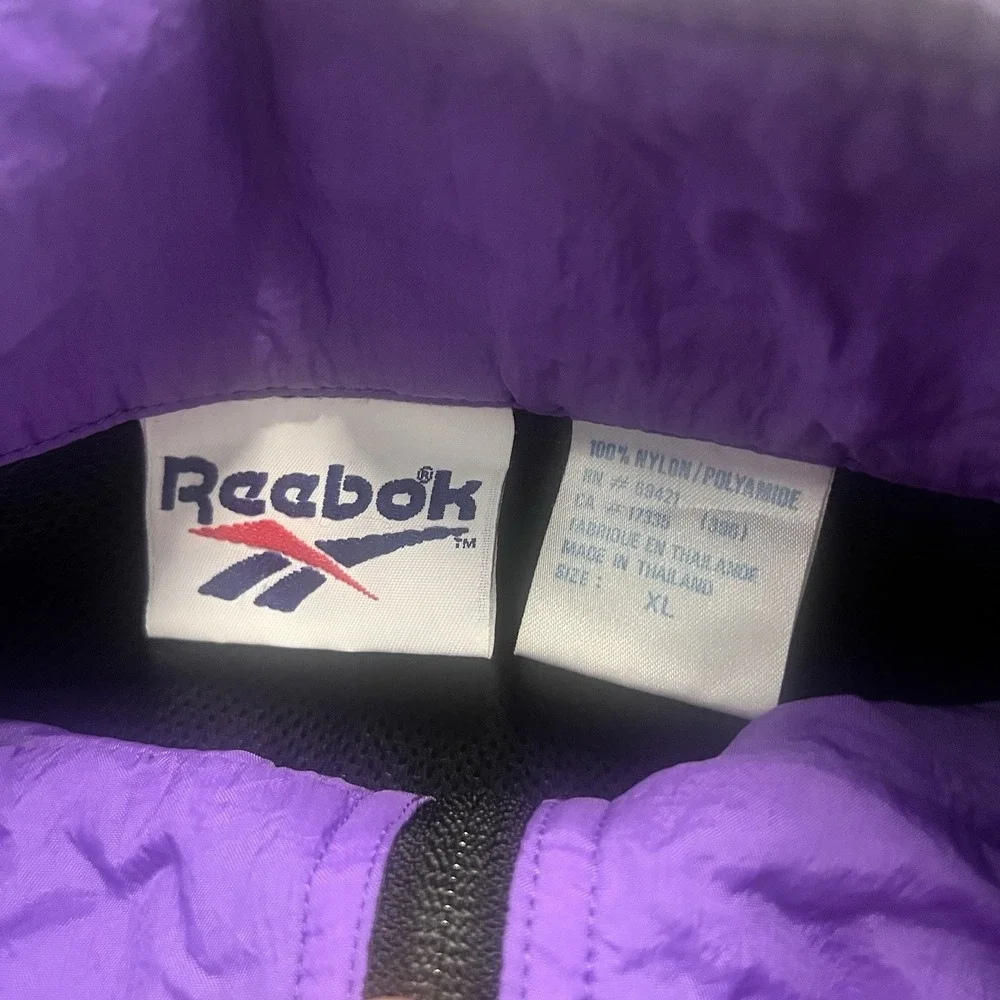 Reebok Men's XL Black Purple Full Zip Windbreaker Jacket Retro Athletic Coat‎
